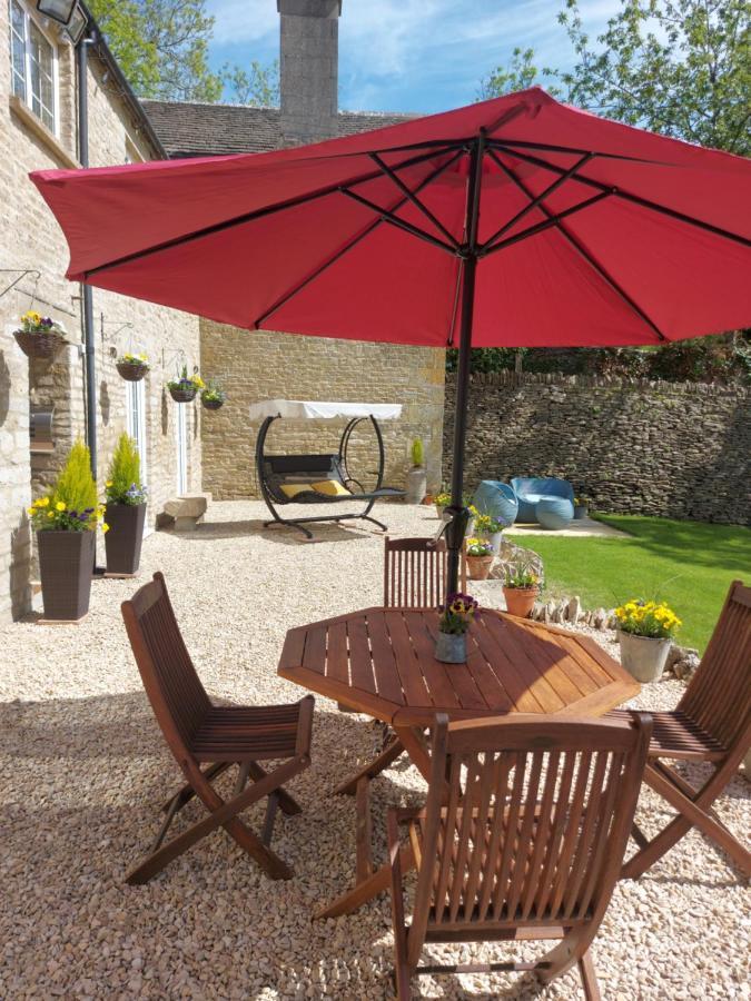 Thames Head Wharf - Historic Cotswold Cottage With Stunning Countryside Views Cirencester Bagian luar foto